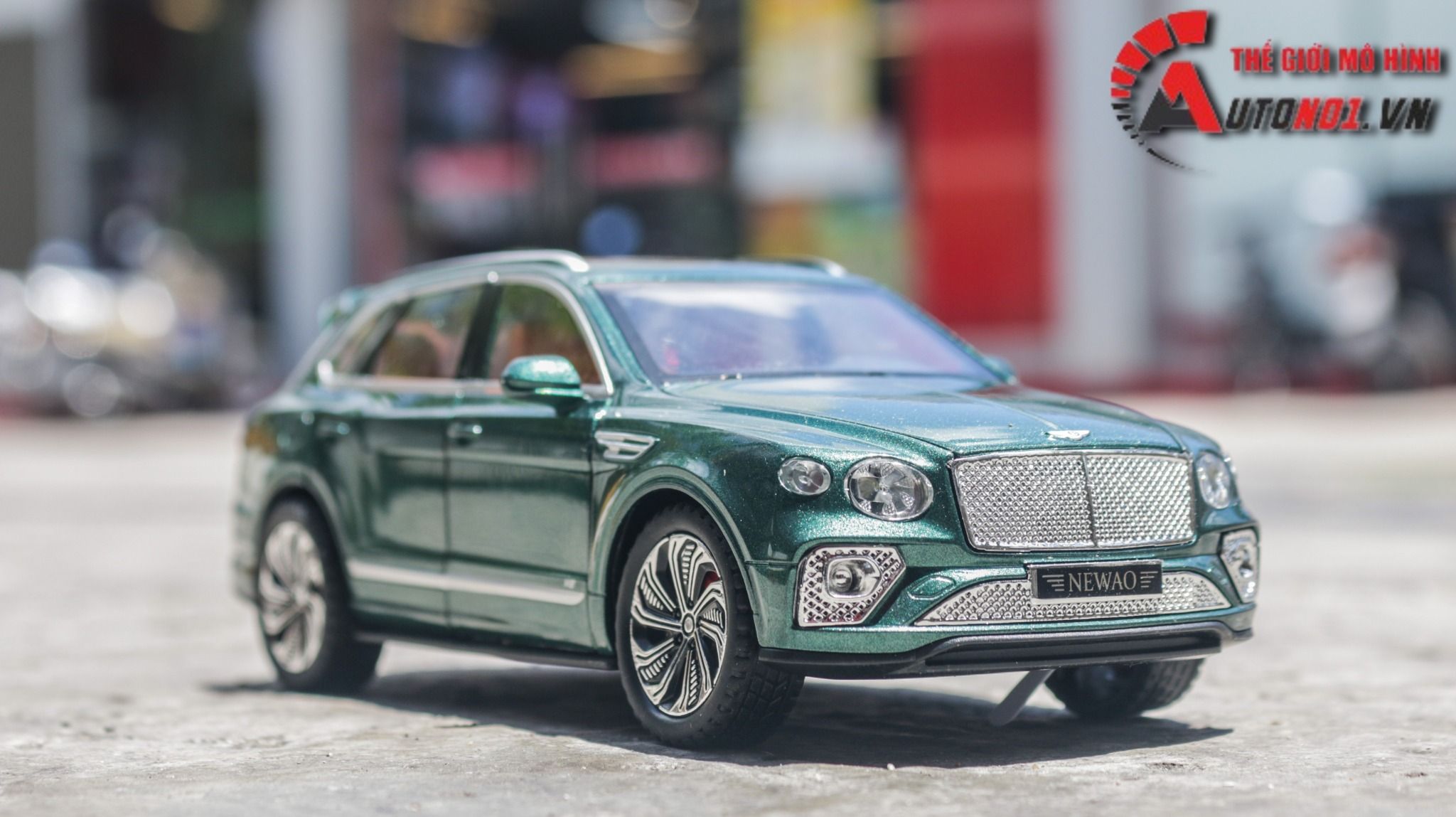  Mô hình xe Bentley Bentayga 2020 đánh lái được tỉ lệ 1:24 Newao OT457 