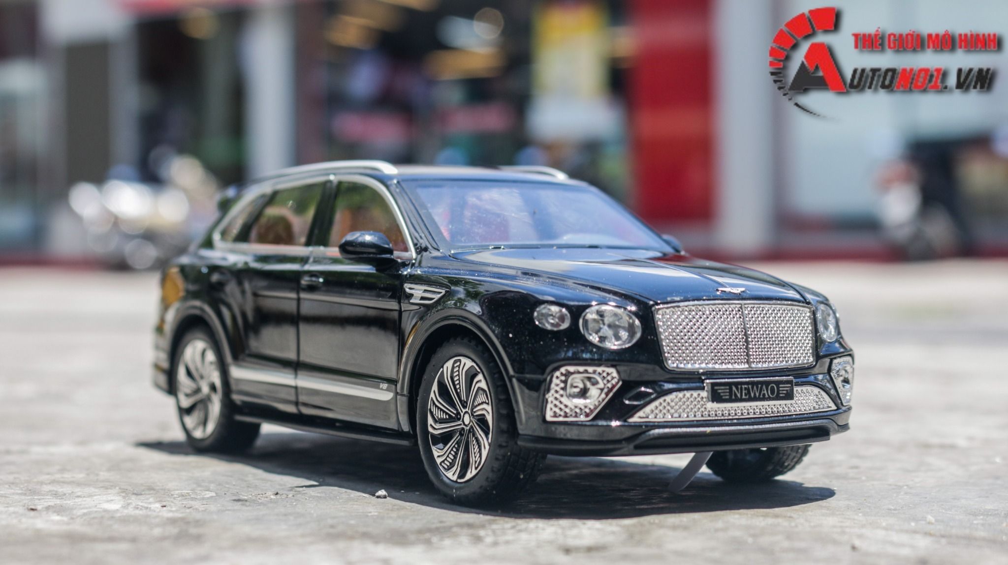  Mô hình xe Bentley Bentayga 2020 đánh lái được tỉ lệ 1:24 Newao OT457 