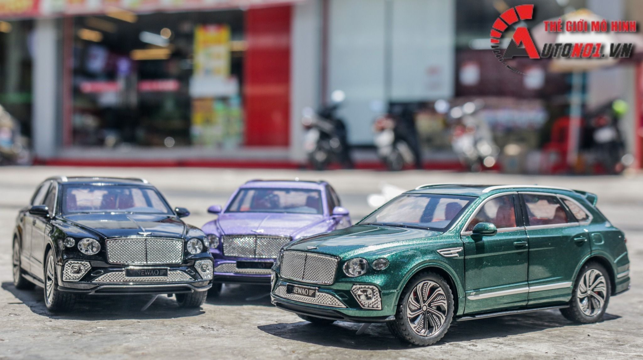  Mô hình xe Bentley Bentayga 2020 đánh lái được tỉ lệ 1:24 Newao OT457 