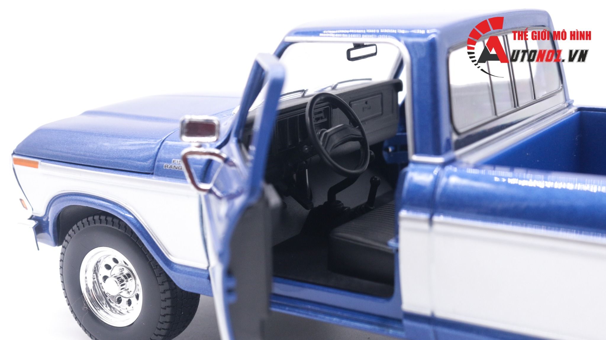  Mô hình xe Ford F150 Pic-kup 1979 tỉ lệ 1:18 Maisto OT041 