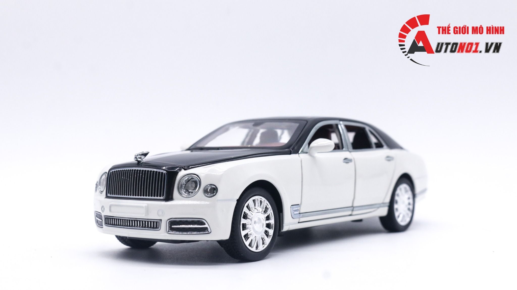  Mô hình xe Bentley Mulsane 2020 bầu trời sao full open đánh lái được tỉ lệ 1:24 Chezhi CZ144B OT035 