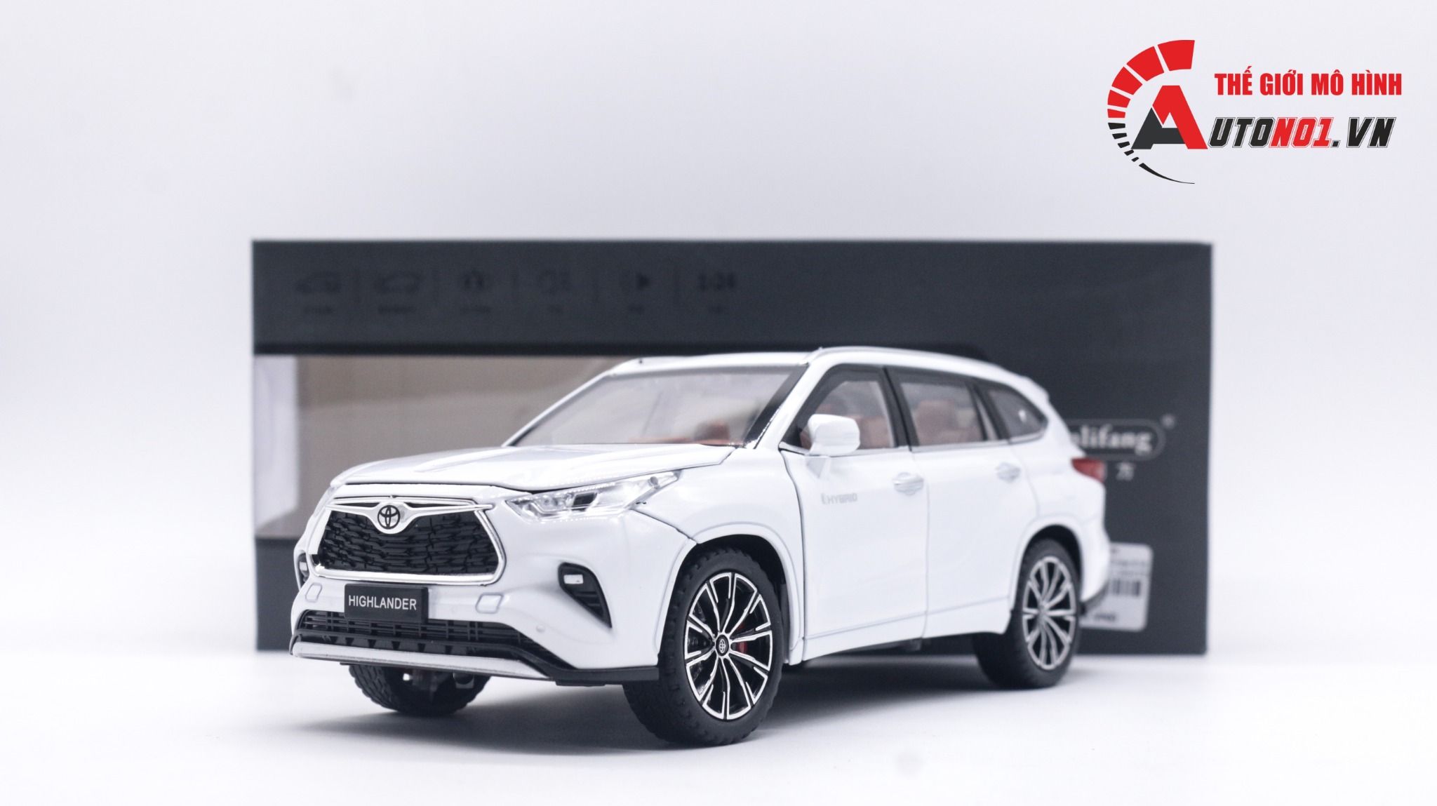  Mô hình xe Toyota Highlander đánh lái được full open tỉ lệ 1:24 Jinlifang OT045 