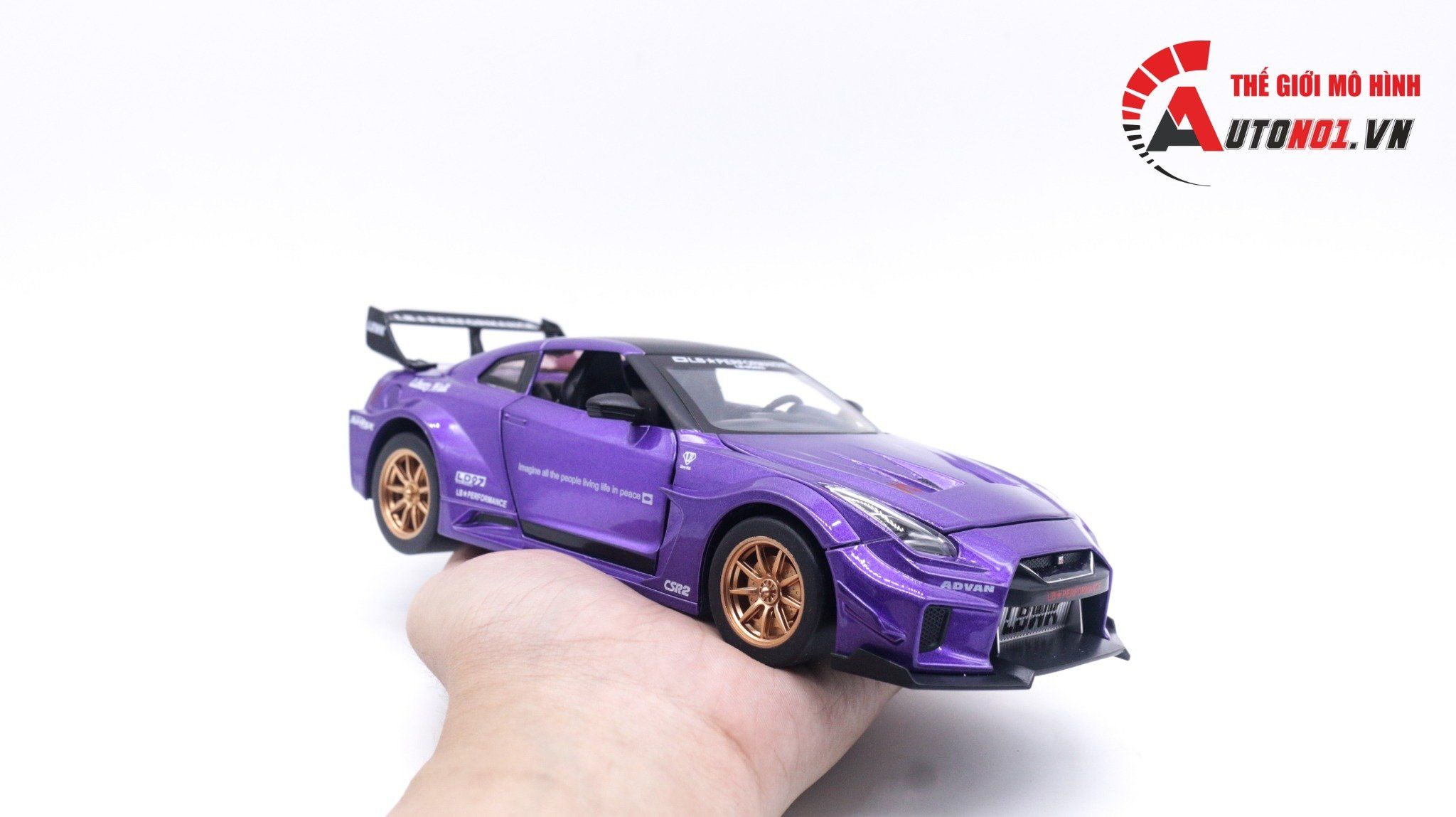  Mô hình xe Nissan GTR R35 CSR2 full open , có đèn , âm thanh 1:24 Alloy OT054 