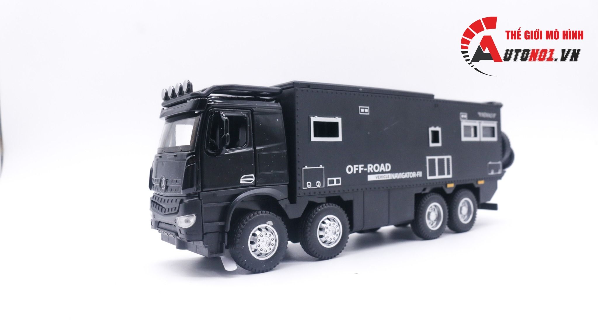  Mô hình xe ô tô Mercedes Benz Off road Across 8x8 tỉ lệ 1:32 Newao OT053 