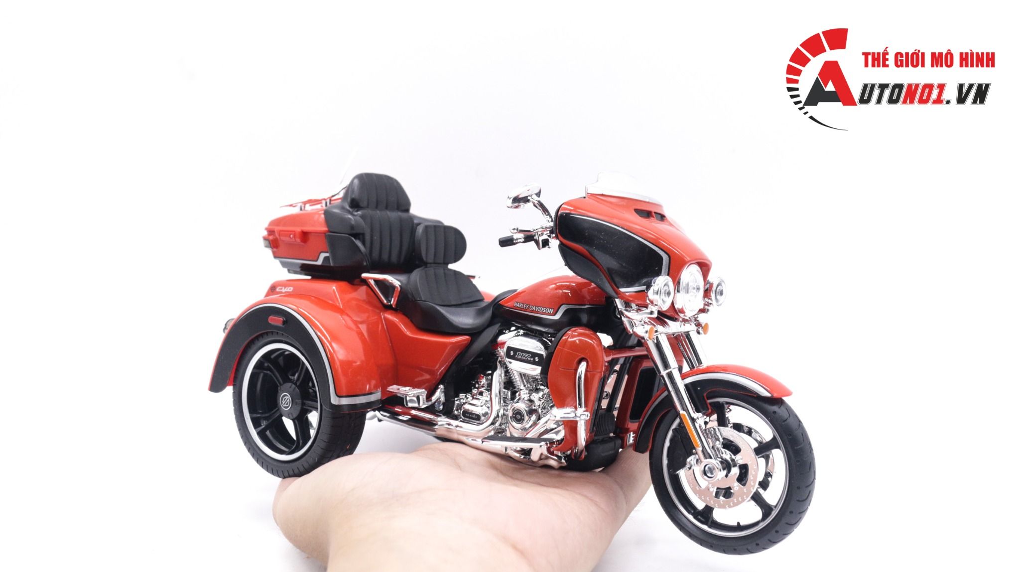  Mô hình xe Harley Davidson CVO TRI GLIDE 2021 Met Orange 1:12 Maisto MT014 