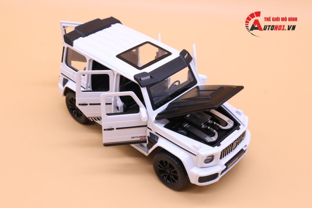 MÔ HÌNH XE MERCEDES-BRABUS G700 WHITE 1:32 DOUBLE HORSES 3680