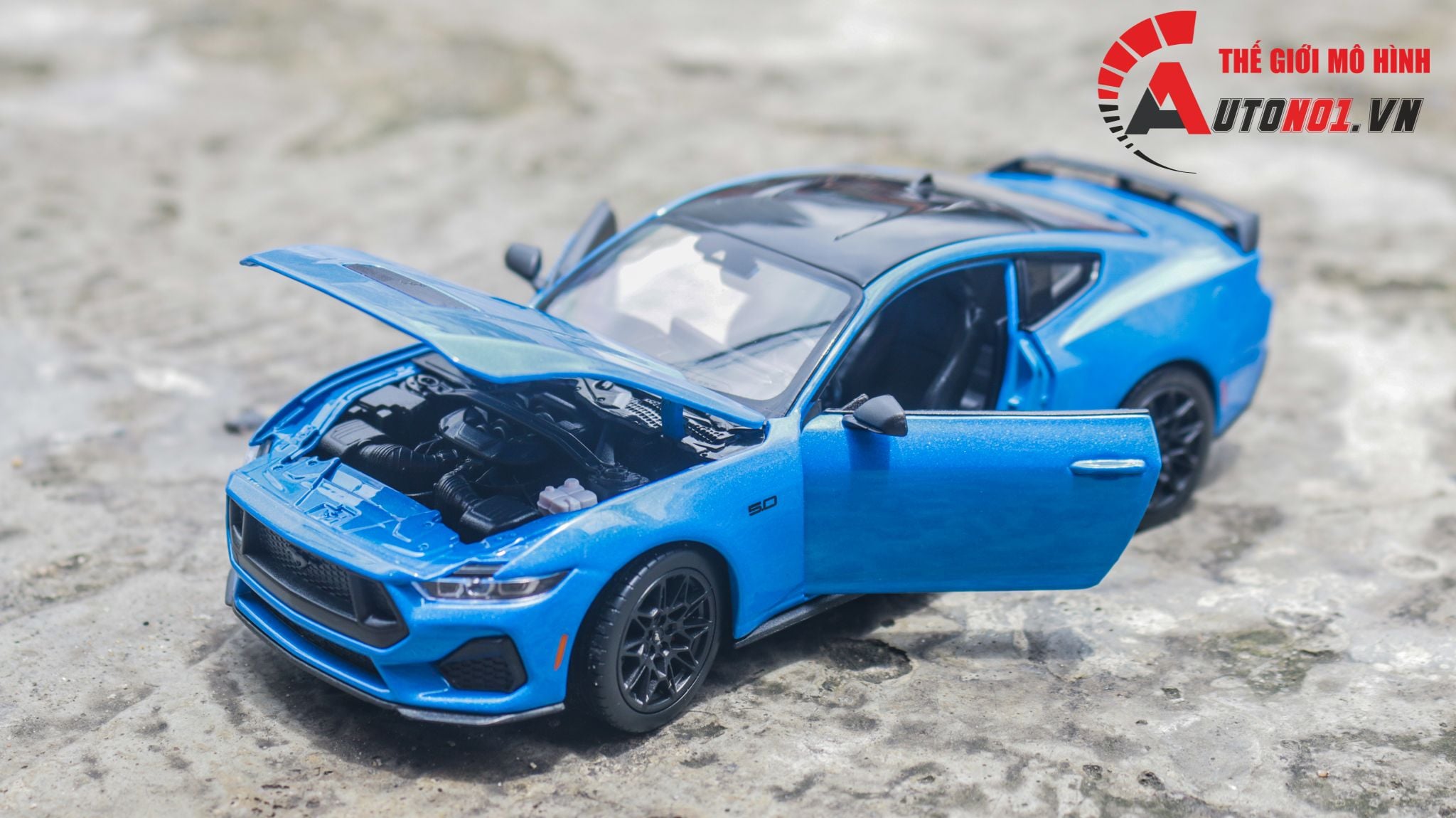  Mô hình xe Ford Mustang GT 2024 full open - đánh lái được tỉ lệ 1:25 Welly OT529 