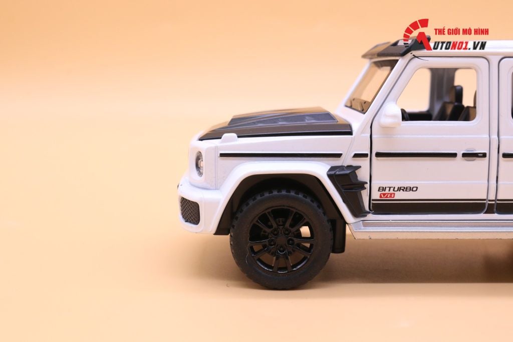 MÔ HÌNH XE MERCEDES-BRABUS G700 WHITE 1:32 DOUBLE HORSES 3680