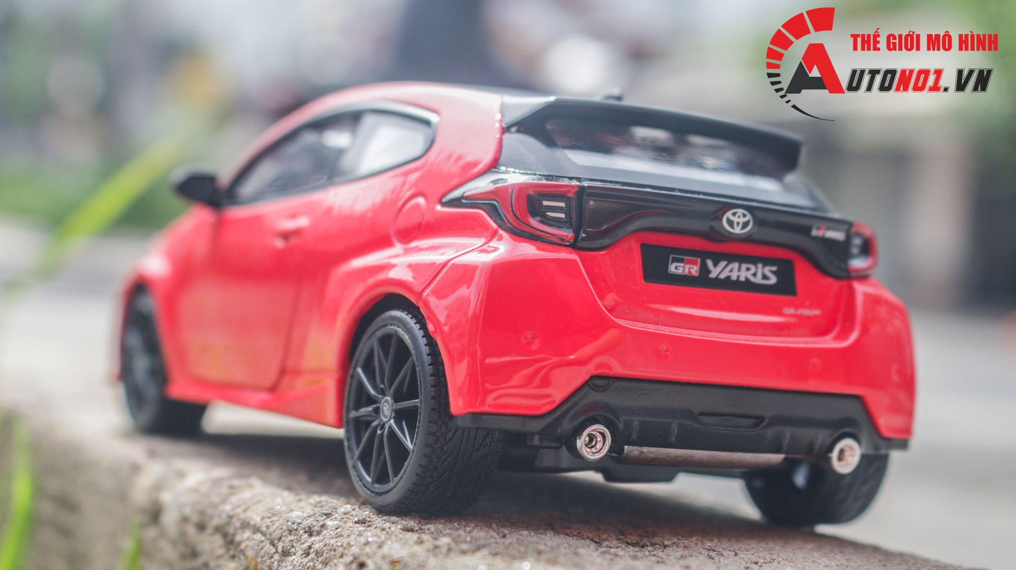  Mô hình xe Toyota Yaris GR tỉ lệ 1:24 Maisto OT556 