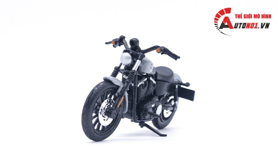  Mô hình Harley Davidson 2022 Sportster Iron 883 grey 1:18 Maisto MT018 