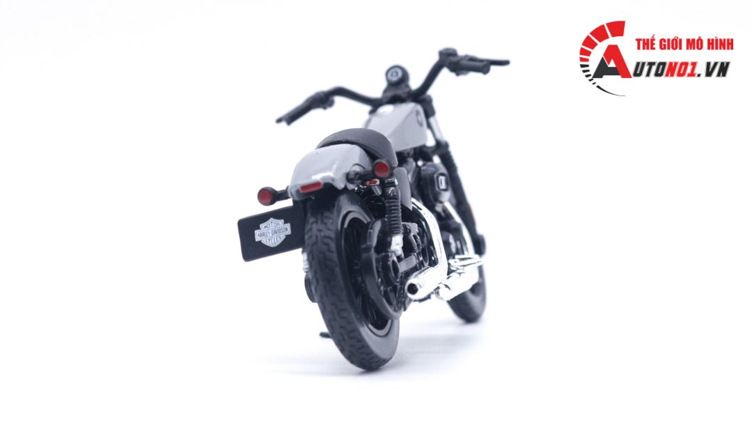  Mô hình Harley Davidson 2022 Sportster Iron 883 grey 1:18 Maisto MT018 