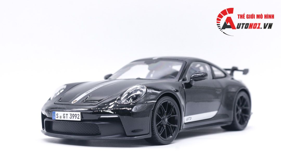  Mô hình xe Porsche 911 GT3 Racing 2022 có đế tỉ lệ 1:18 Maisto OT062 