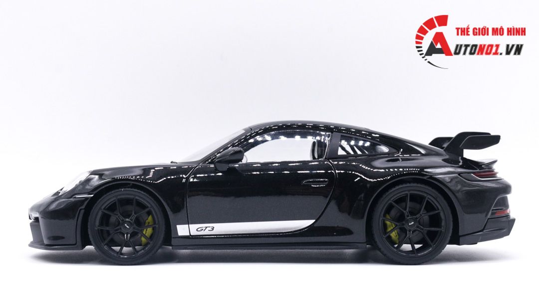  Mô hình xe Porsche 911 GT3 Racing 2022 có đế tỉ lệ 1:18 Maisto OT062 