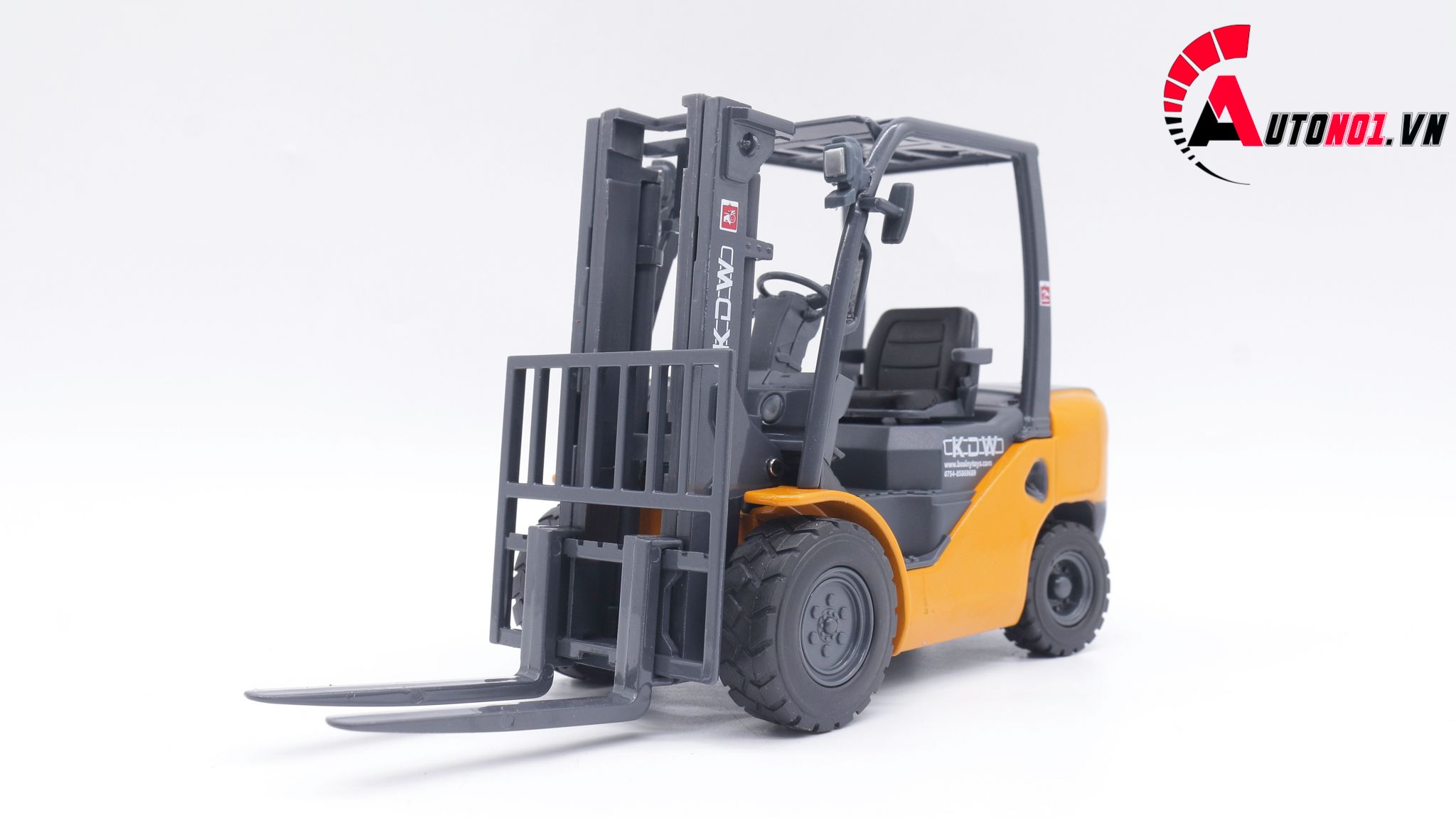 Xe nâng địa hình gồ ghề 25 tấn 3 tấn 35 tấn GIÁ TỐT NHẤT