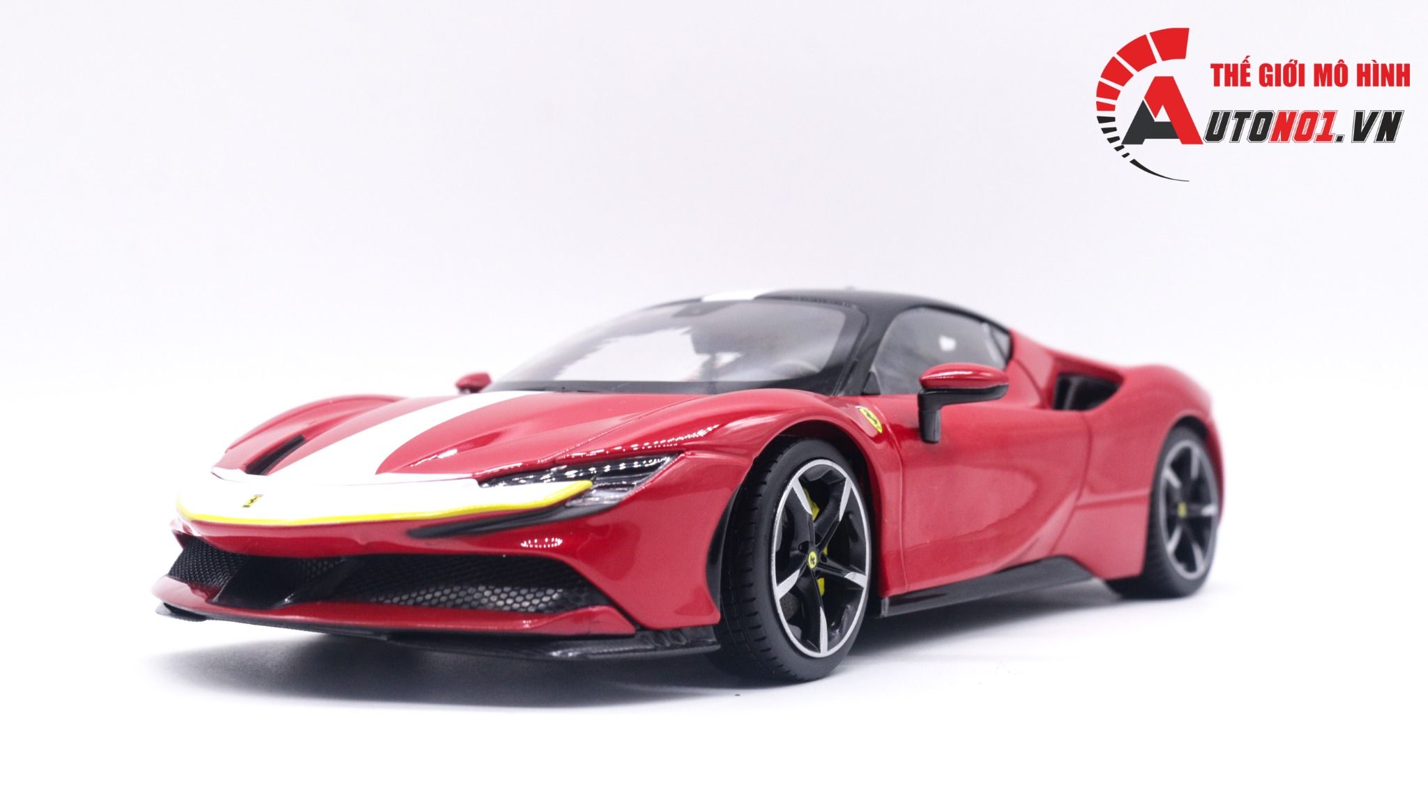  Mô hình xe Ferrari Sf90 Stradale Assetto Fiorano 1:18 Bburago 8129 