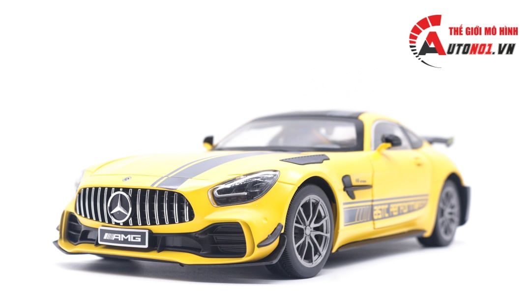  Mô hình xe Mercedes Benz AMG GTR 1:18 Alloy Model OT060 