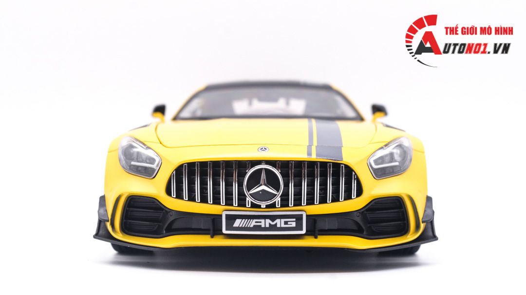  Mô hình xe Mercedes Benz AMG GTR 1:18 Alloy Model OT060 