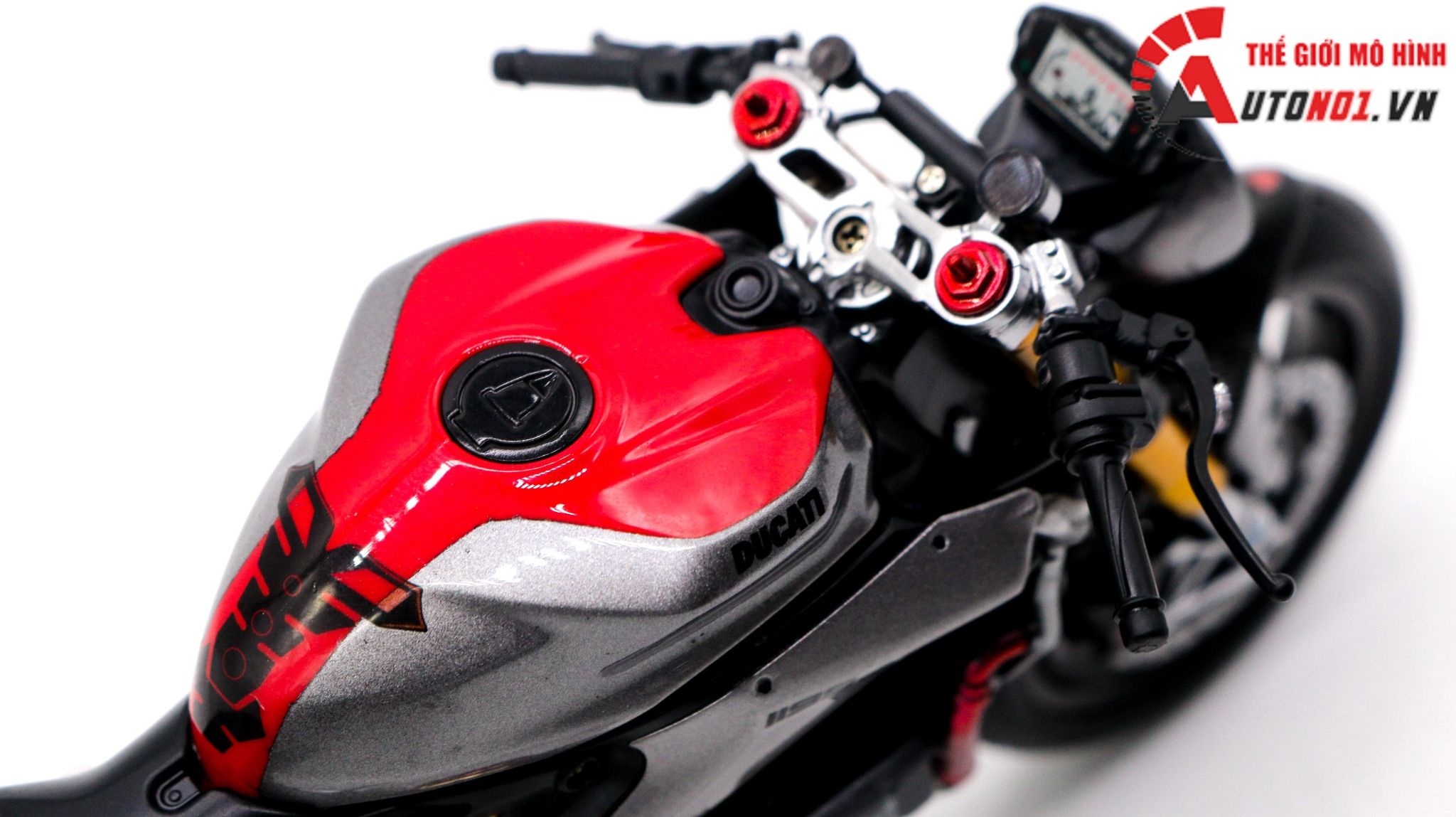  Mô hình xe cao cấp Ducati 1199 Panigale Cafe Racer Grey Red cao cấp nồi khô ghi đông mâm căm 1:12 Tamiya D201 