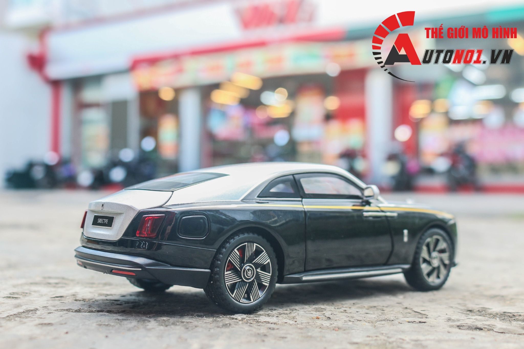  Mô hình xe Rolls Royce Spectre full open - có đèn - âm thanh tỉ lệ 1:24 Chezhi OT533 