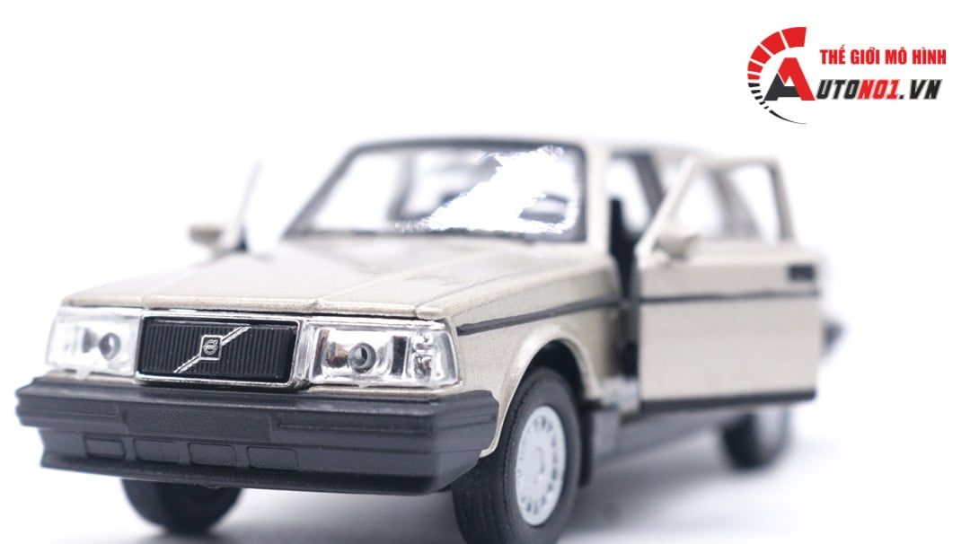  Mô hình xe Volvo 240 GL 1:36 Welly OT078 