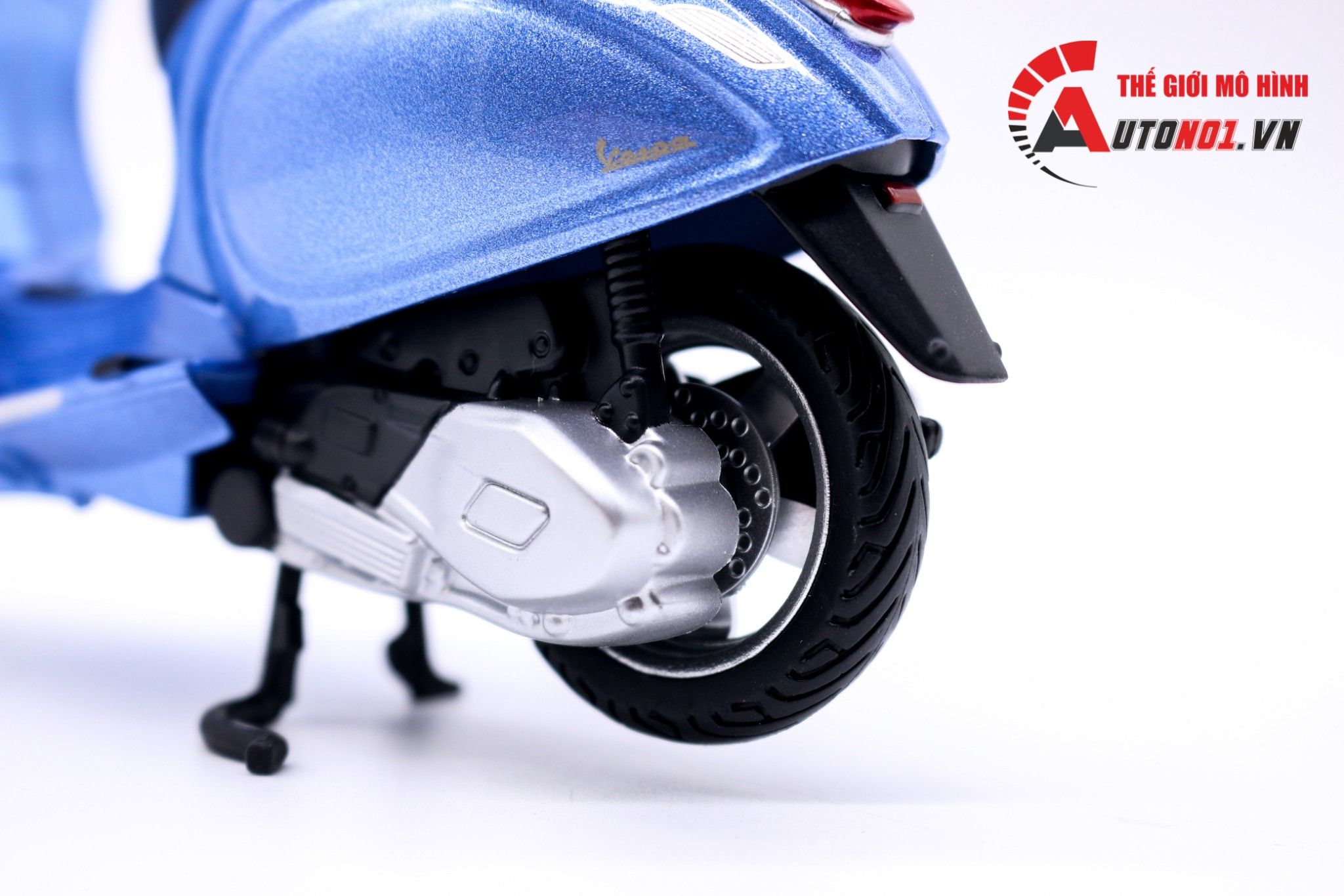 Mô hình xe Vespa primavera 150 1:12 Maisto 7447