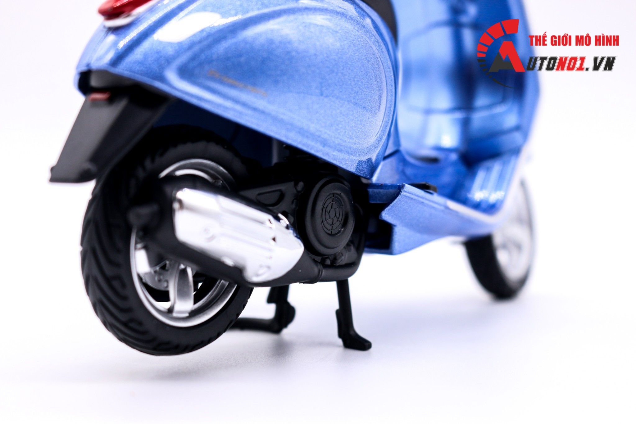 Mô hình xe Vespa primavera 150 1:12 Maisto 7447