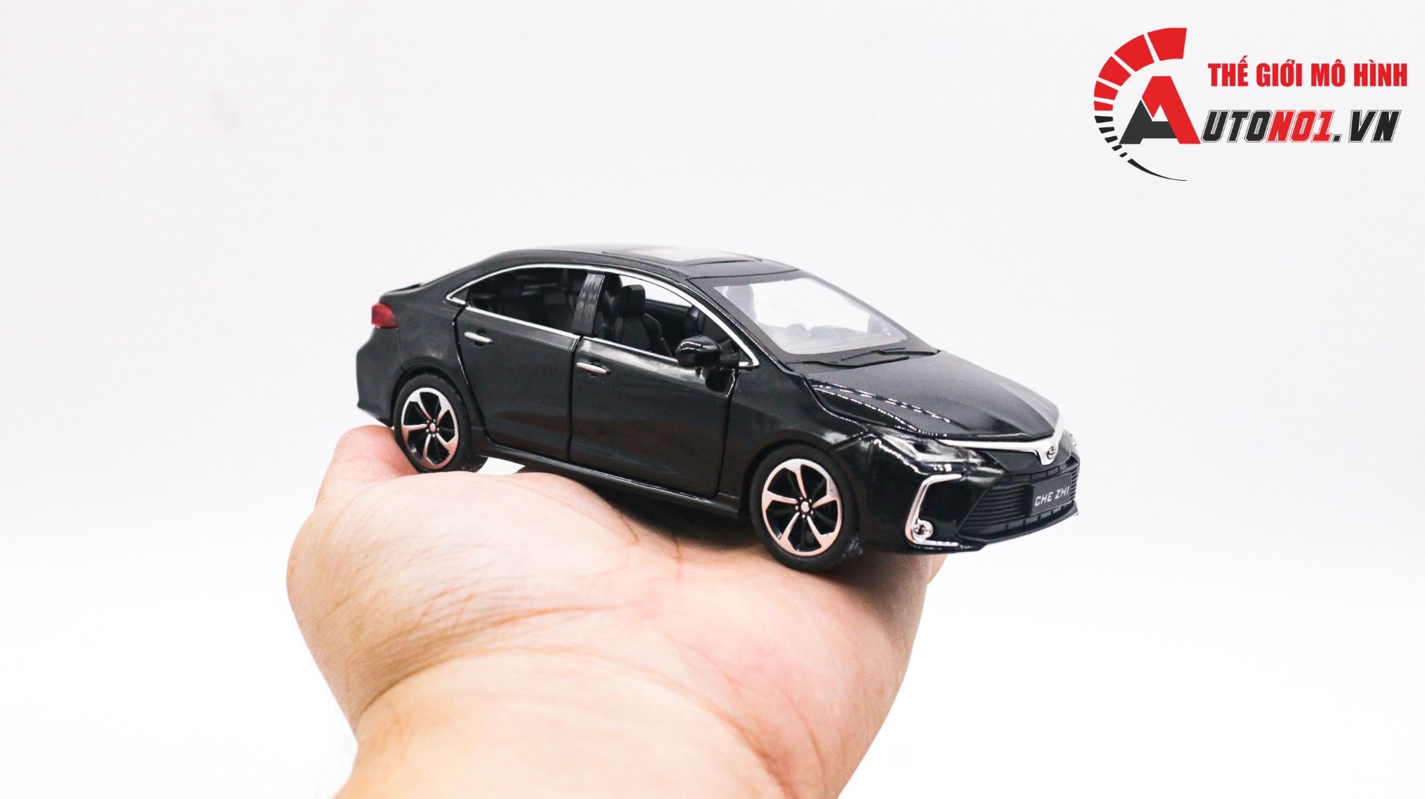  Mô hình xe Toyota Corolla Altis 2022 full open 1:32 Che Zhi OT080 