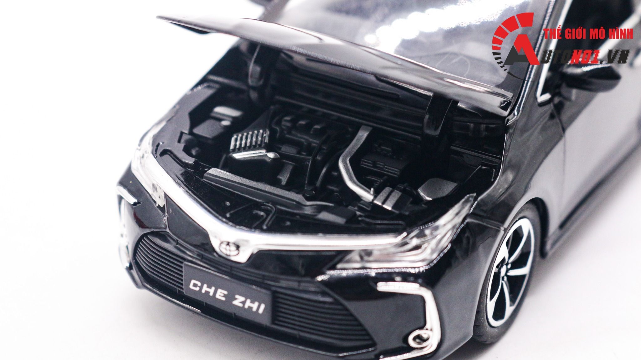  Mô hình xe Toyota Corolla Altis 2022 full open 1:32 Che Zhi OT080 