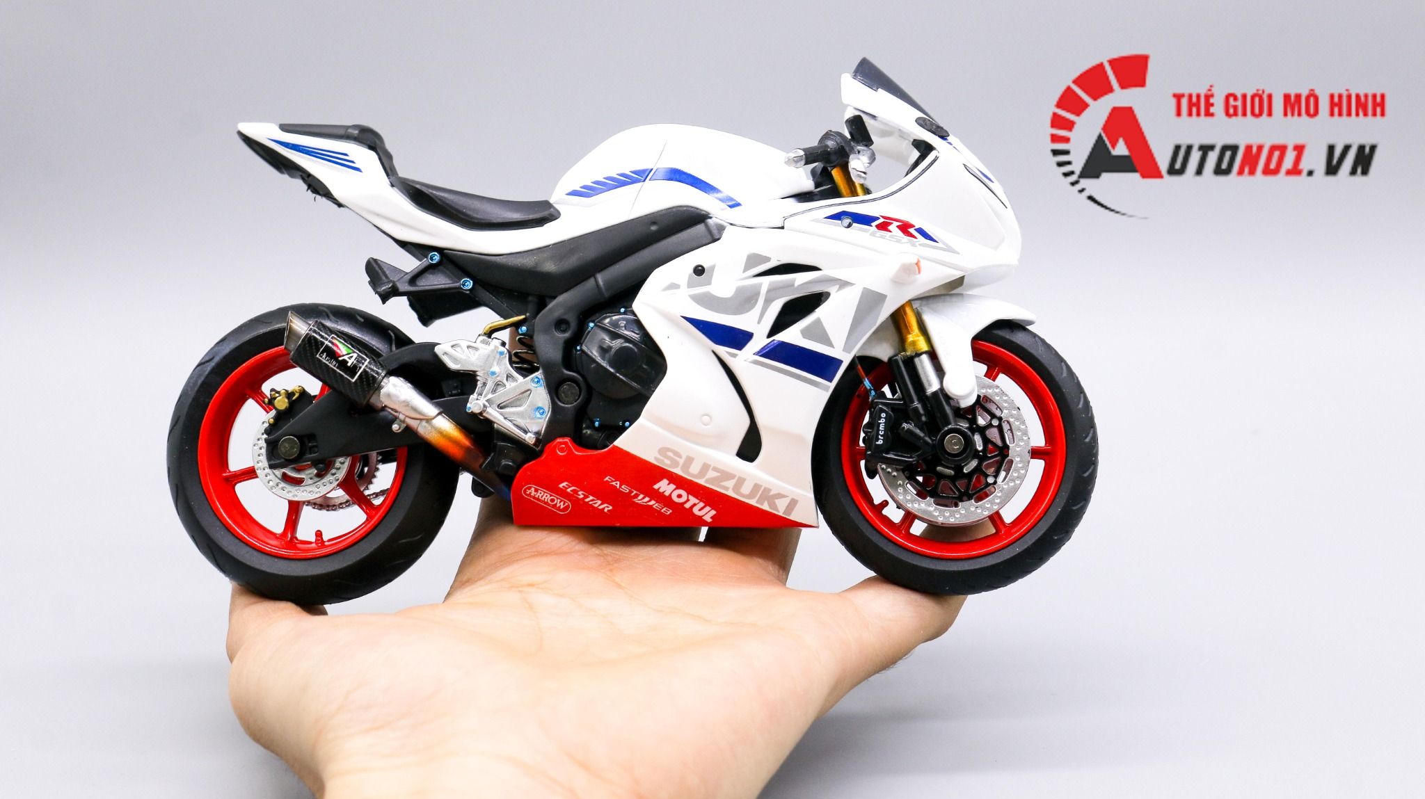  Mô hình xe độ Suzuki Gsx-R1000 Trắng Mâm độ pô 1:12 Autono1 MSZ D110A 