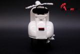  Mô hình xe Vespa 150 1956 white 1:18 Maisto 7070L 