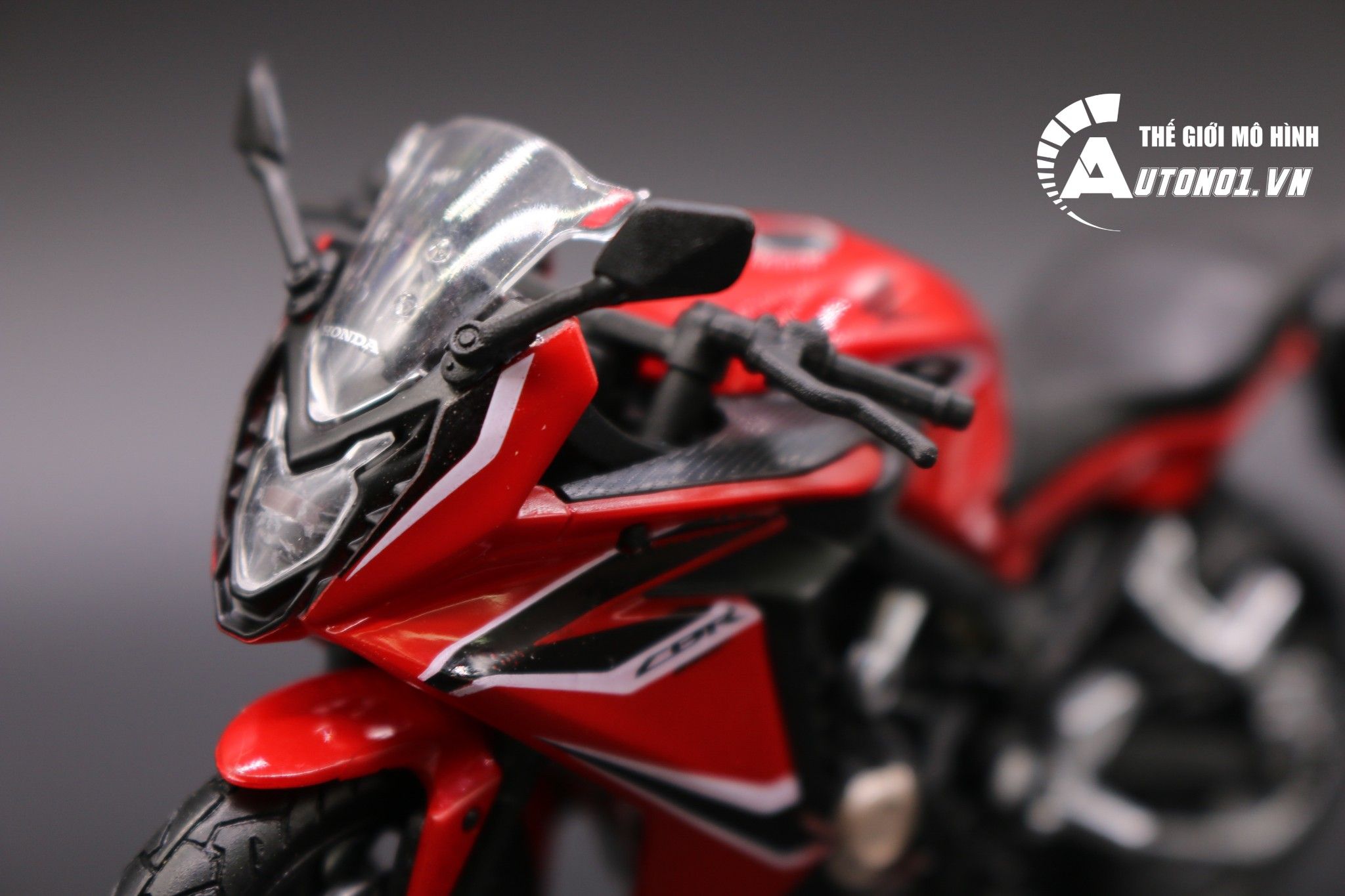  Mô hình xe Honda CBR 650f 2018 red 1:18 Welly 6565 