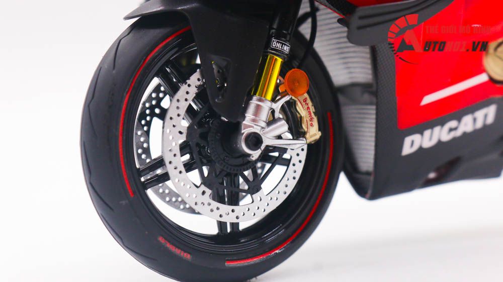 Mô hình xe cao cấp Ducati Superleggera V4 1:12 Tamiya D234A