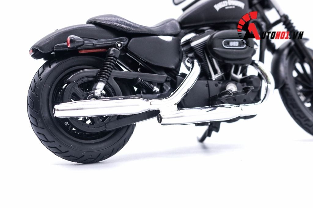 MÔ HÌNH HARLEY DAVIDSON 13 SPORTSTER IRON 883 1:12 MAISTO 1035