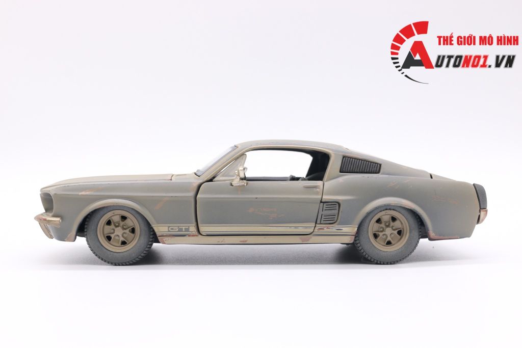 MÔ HÌNH XE FORD MUSTANG 1967 1:24 MAISTO 4534