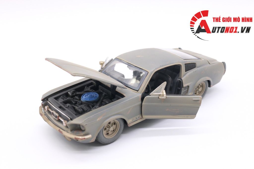 MÔ HÌNH XE FORD MUSTANG 1967 1:24 MAISTO 4534