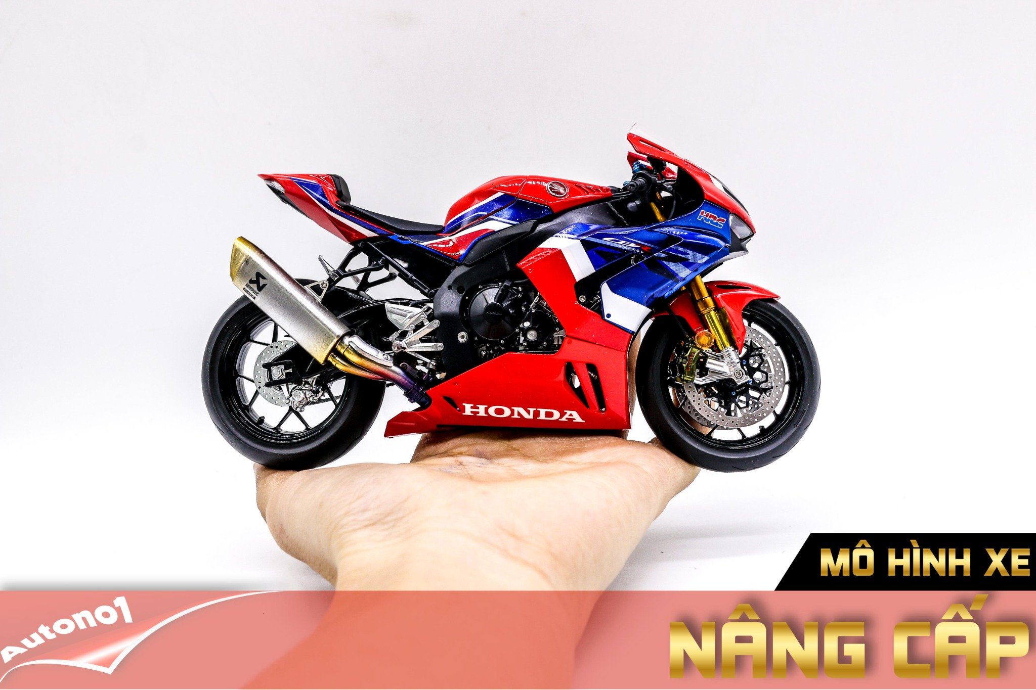  Mô hình xe Honda Cbr 1000rr Fireblade Sp 1:12 Tamiya D087 