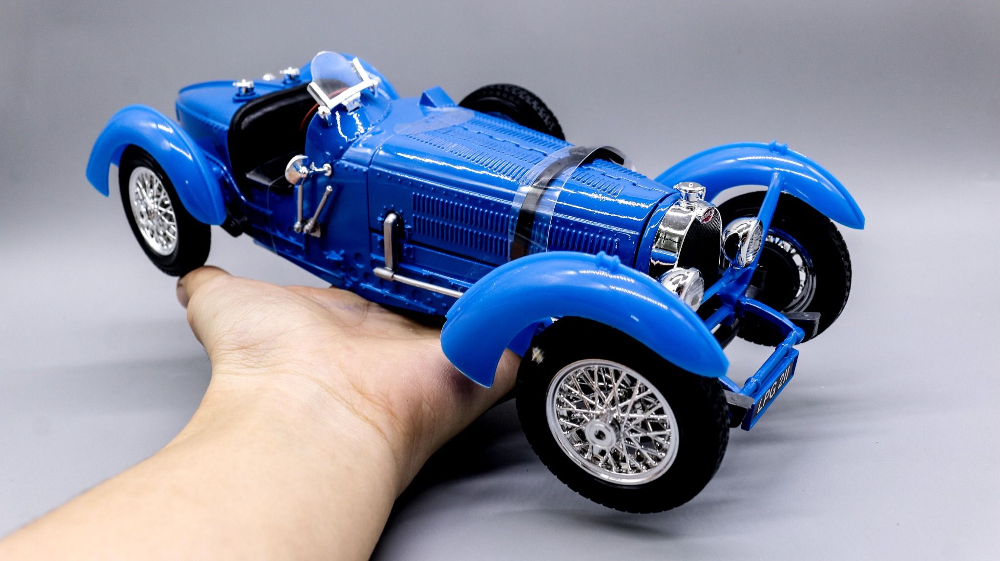  Mô hình xe Bugatti ''Type 59'' 1934 Blue 1:18 Bburago 6581 