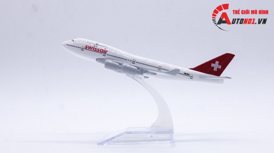  Mô hình máy bay Thụy Sĩ Swiss Air Boeing B747-400 16cm MB16019 