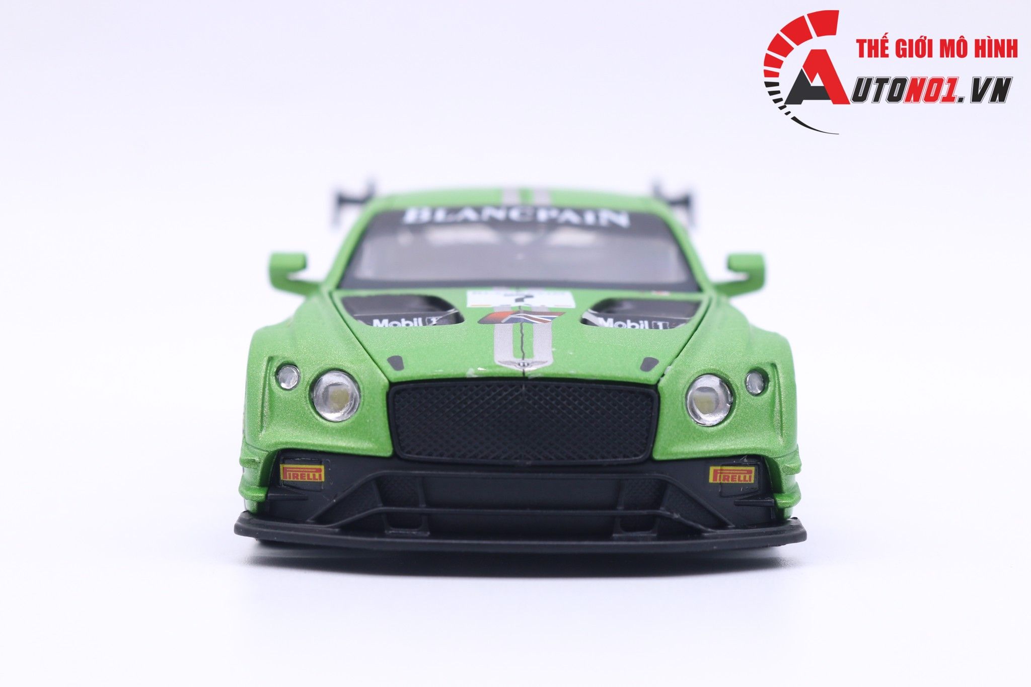  Mô hình xe Ô Tô Bentley Continental Gt3 Green 1:32 Dtm 7169 