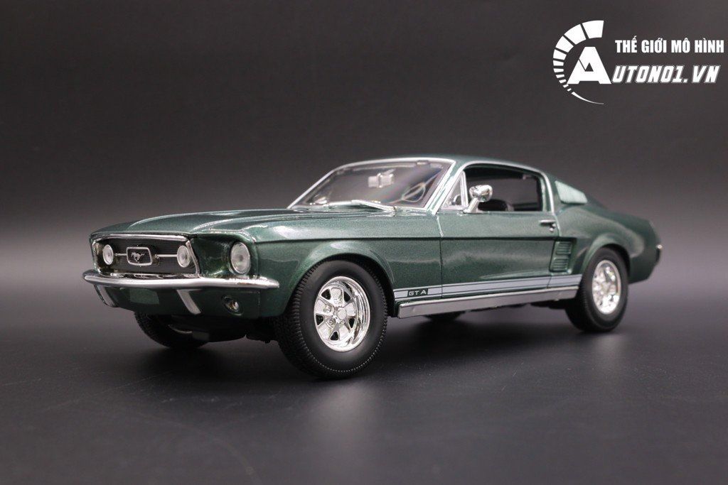  Mô hình xe Ford Mustang Gta Fastback 1967 1:18 Maisto 6652 