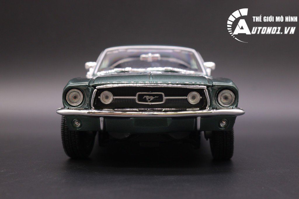  Mô hình xe Ford Mustang Gta Fastback 1967 1:18 Maisto 6652 