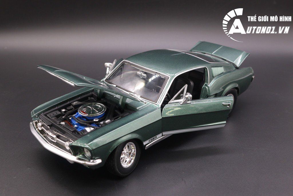  Mô hình xe Ford Mustang Gta Fastback 1967 1:18 Maisto 6652 