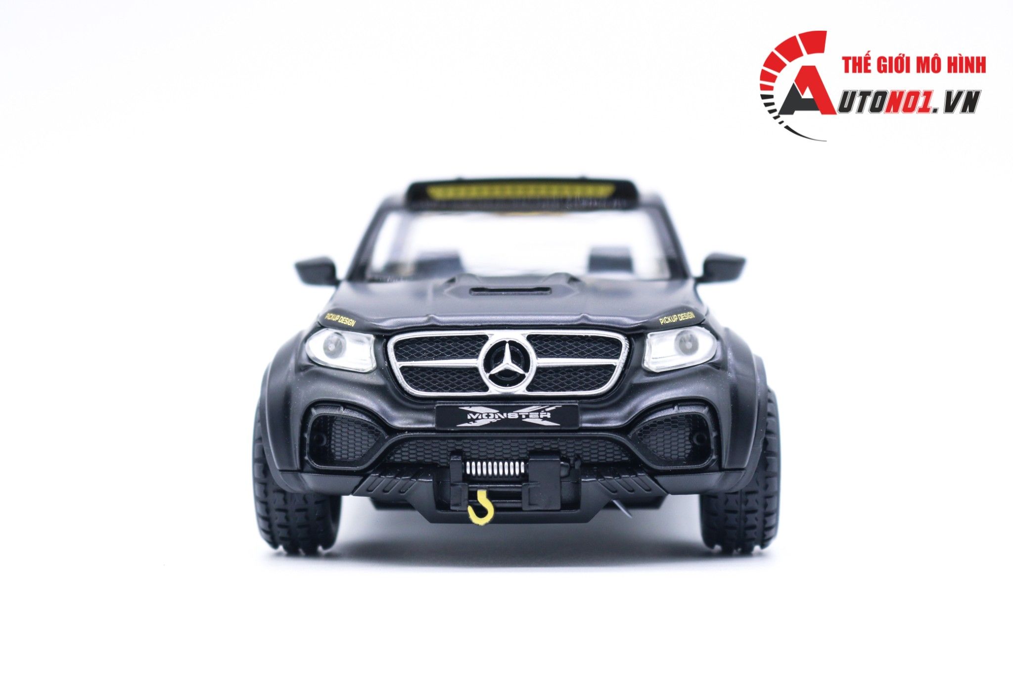 Mô hình xe Mercedes X-Class 6x6 1:32 Chimei Model 6925