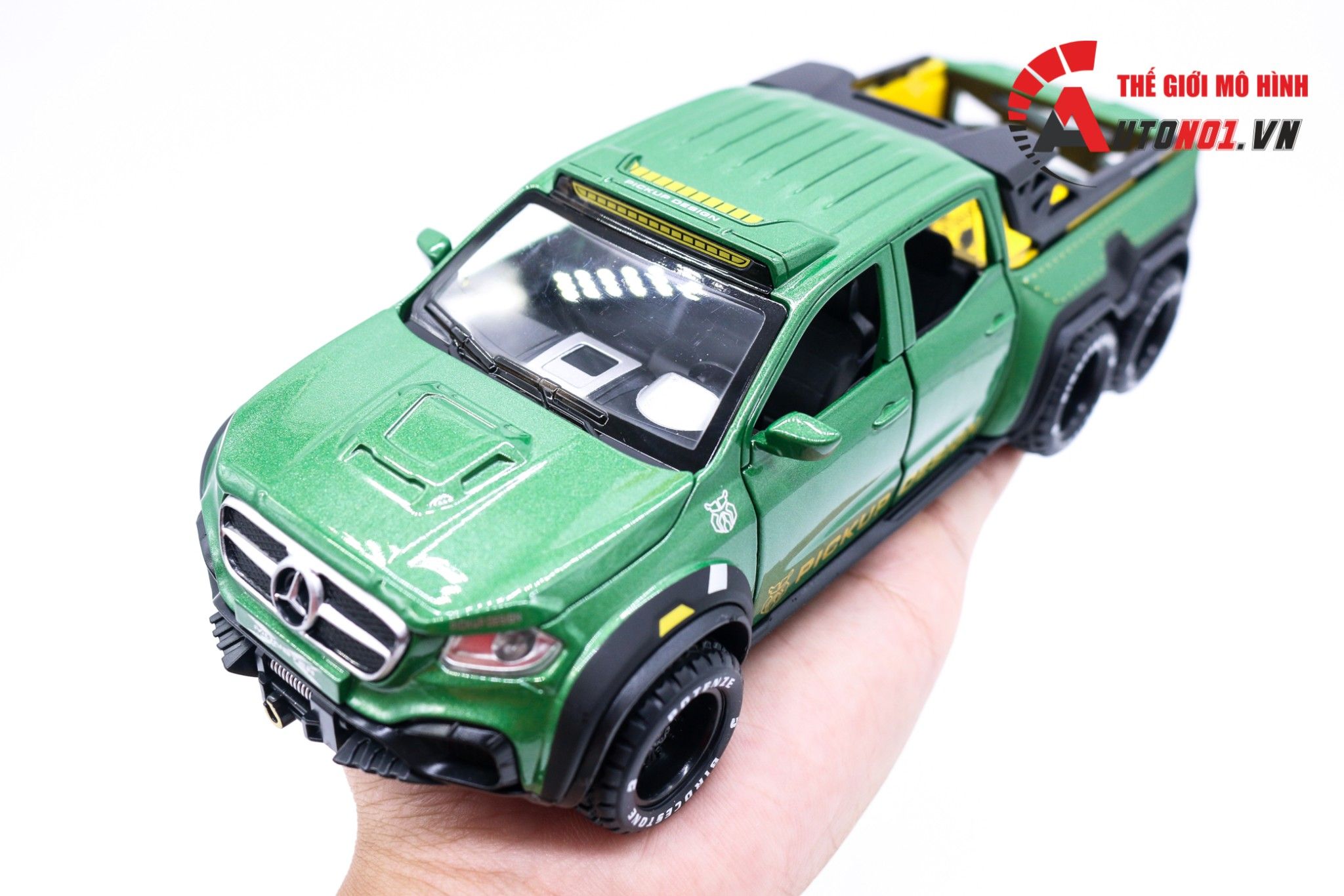 Mô hình xe Mercedes X-Class 6x6 1:32 Chimei Model 6925