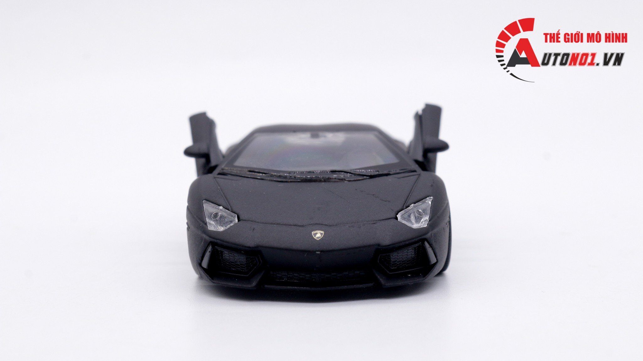  Mô hình Lamborghini Aventador 700-4 Black 1:36 Welly 4740 