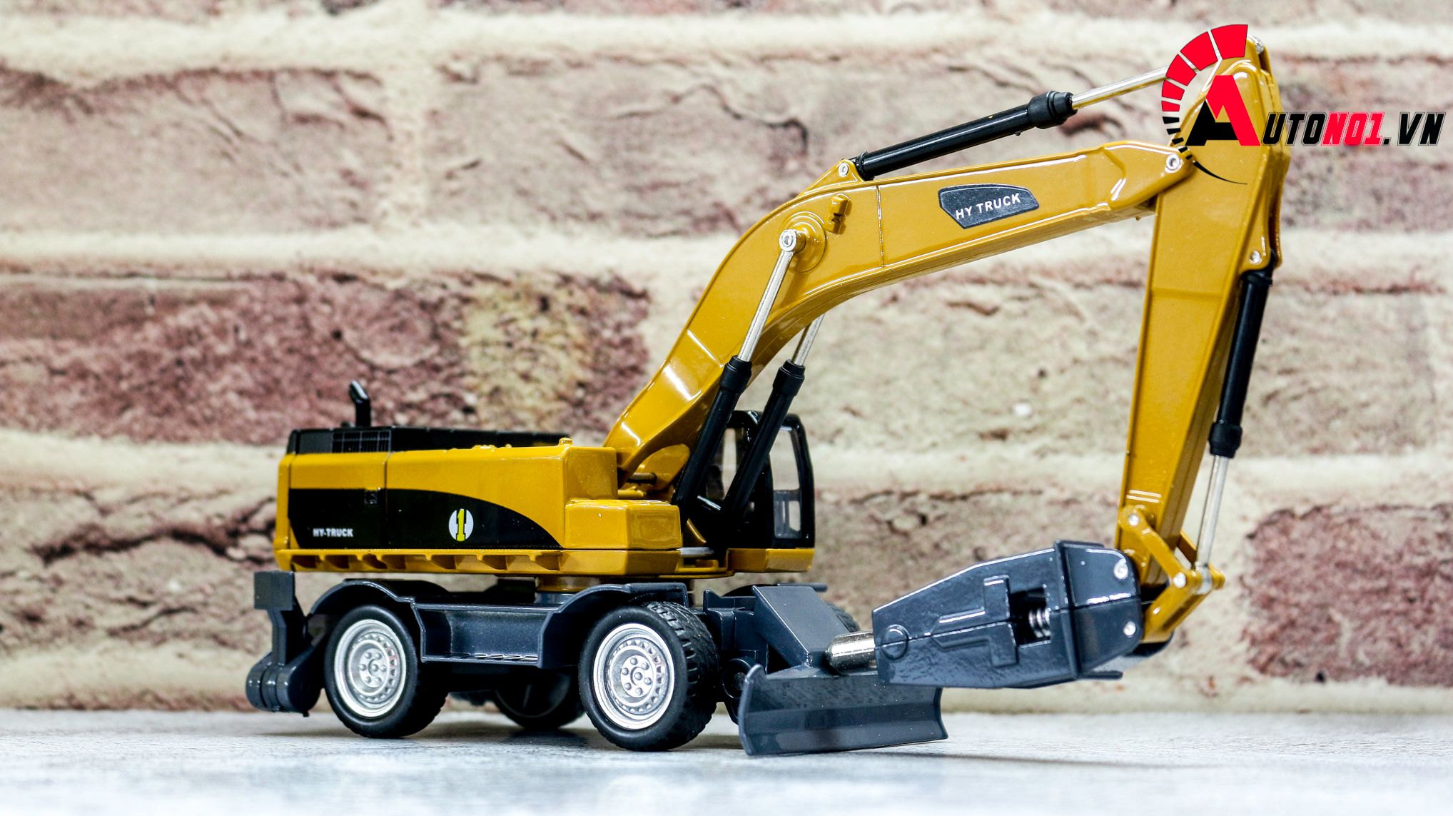  Mô hình xe máy nghiền đa chức năng 1:50 hytruck 7611 