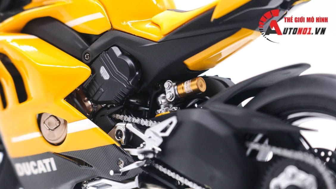  Mô hình xe cao cấp Ducati Superleggera V4 độ nồi khô yellow tỉ lệ 1:12 Tamiya D234C 