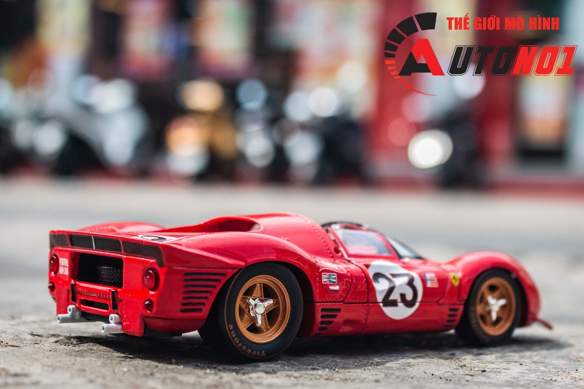  Mô hình xe Ferrari Daytona 330 P4 racing #23 - full kính - mở được 2 cửa tỉ lệ 1:24 Bburago 18-26310 OT24058 