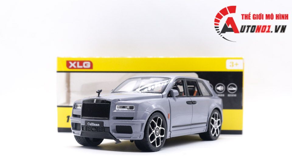 Ngắm Rolls Royce Cullinan phiên bản mô hình có giá sương sương bằng một  chiếc xe hơi thật