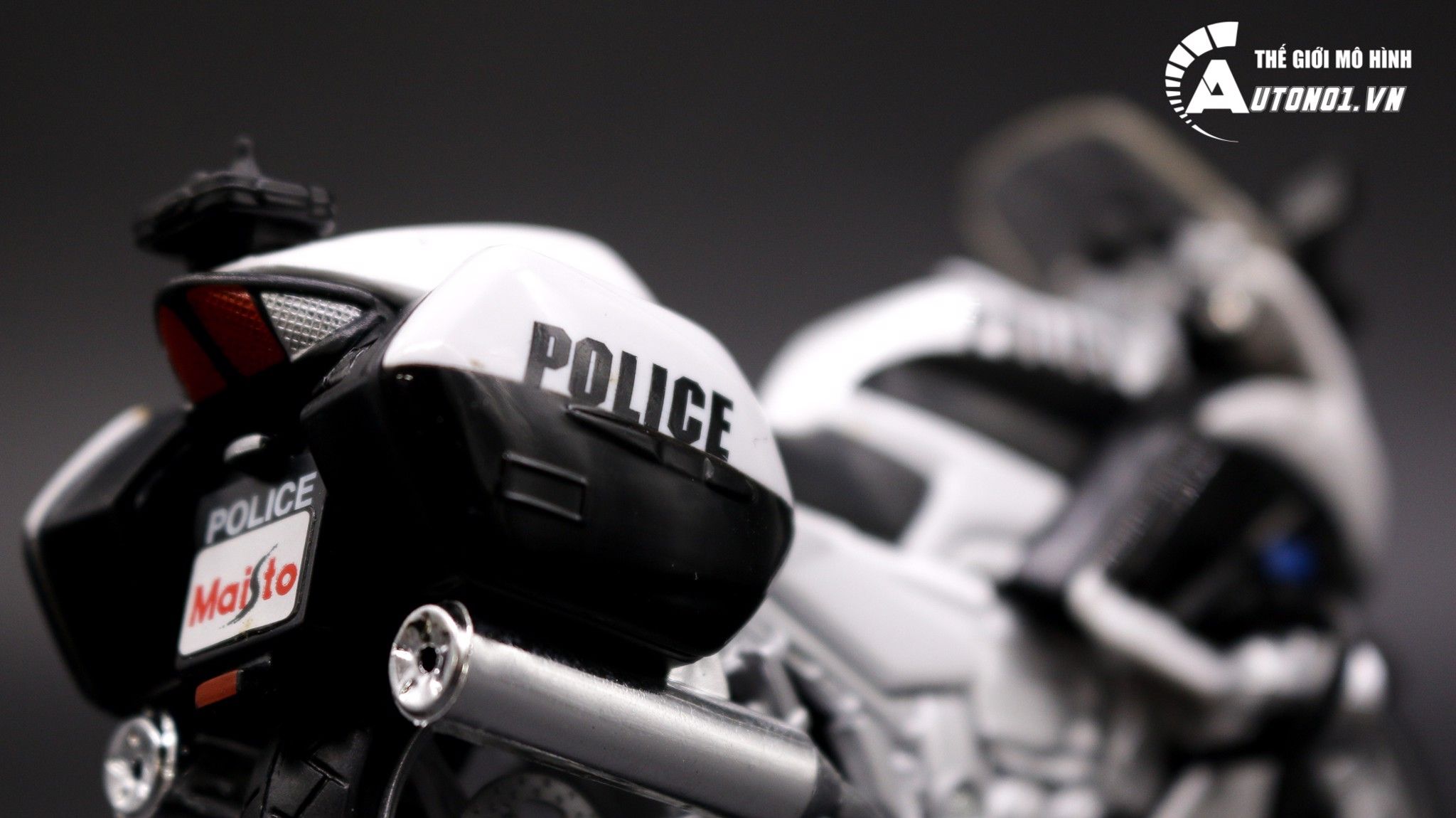  XE MÔ HÌNH MAISTO YAMAHA FJR1300 VERSION POLICE BLACK 1:18 2203 